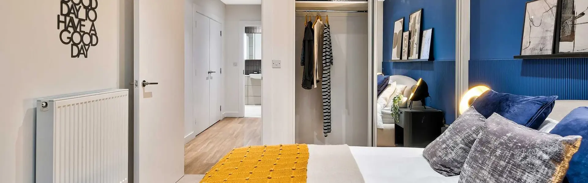 Royal Albert Wharf bedroom