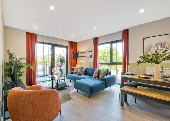 Gadwall Quarter Lounge