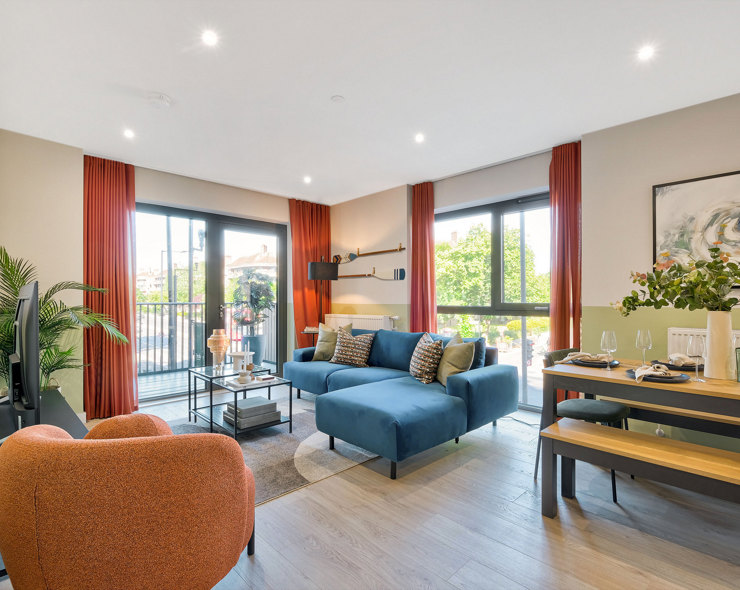 Gadwall Quarter Lounge