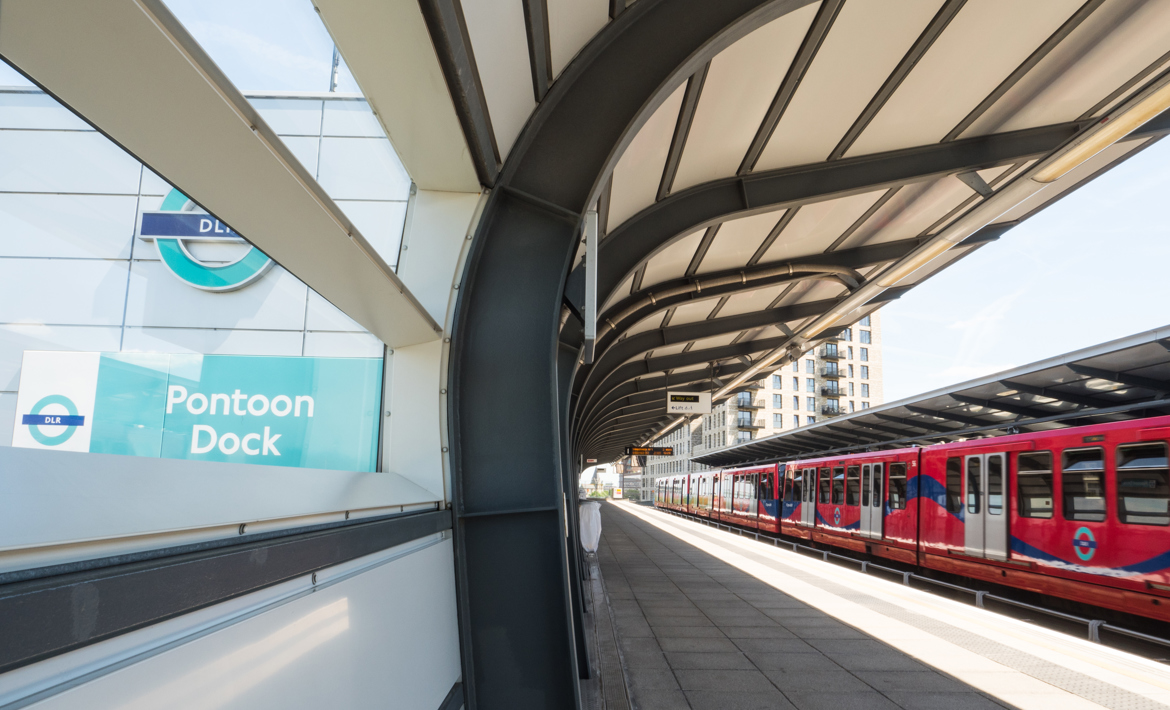 DLR train at Pontoon Dock station