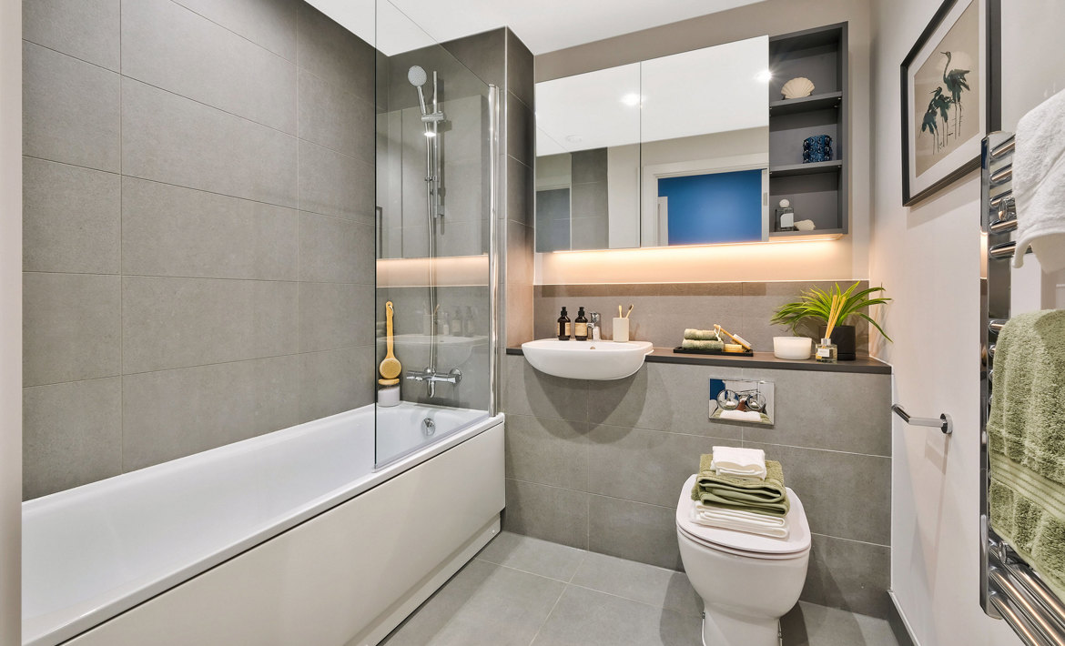 Gadwall Quarter Bathroom